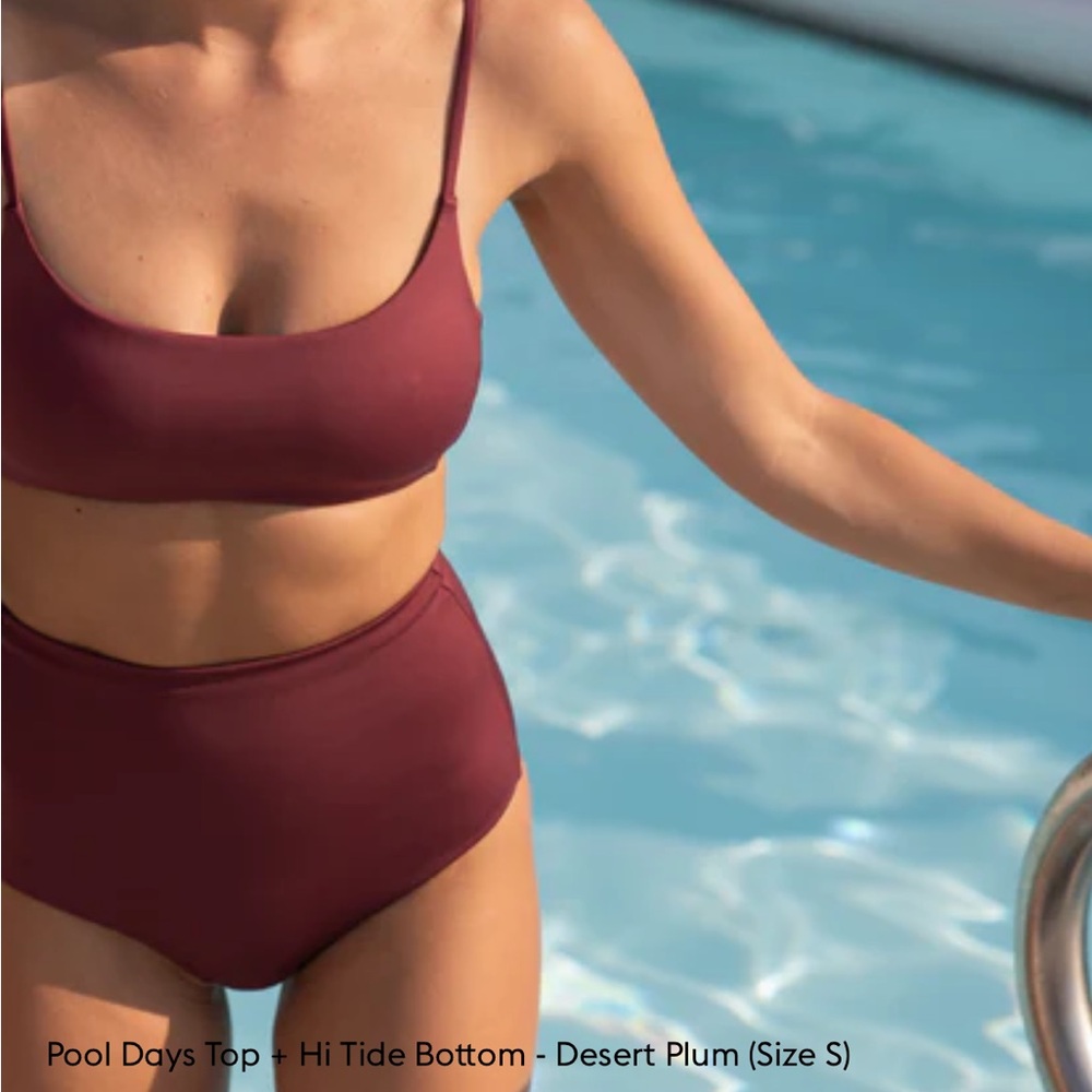 Left On Friday Hi Tide Bottom - Desert Plum